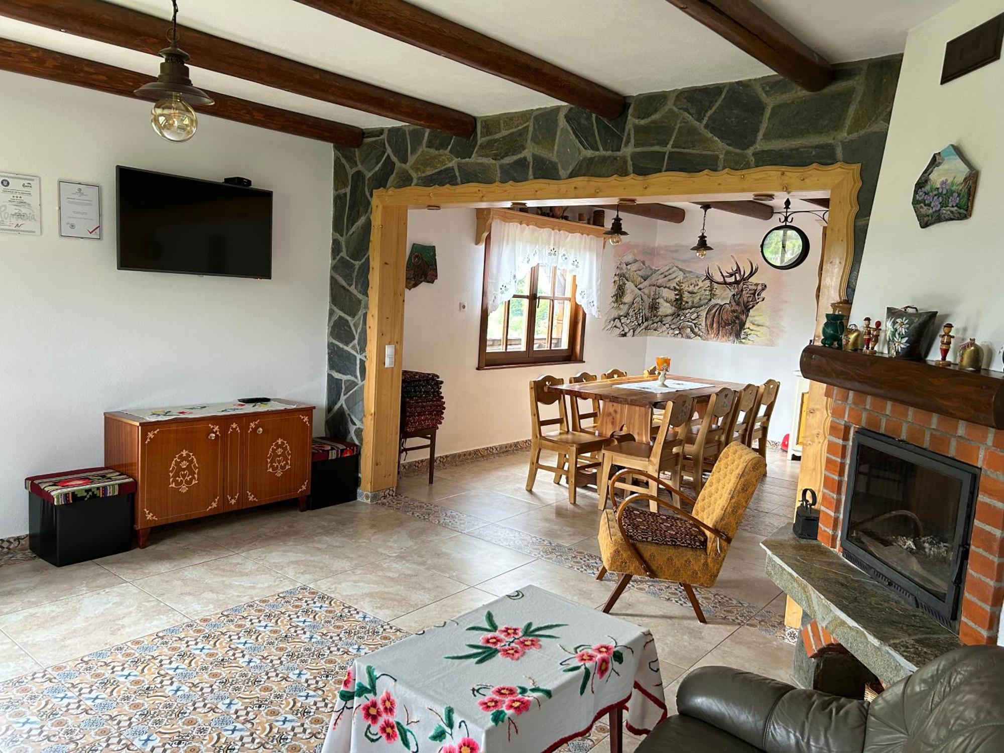 Ferienhaus Casa Muchia Lui Girnita